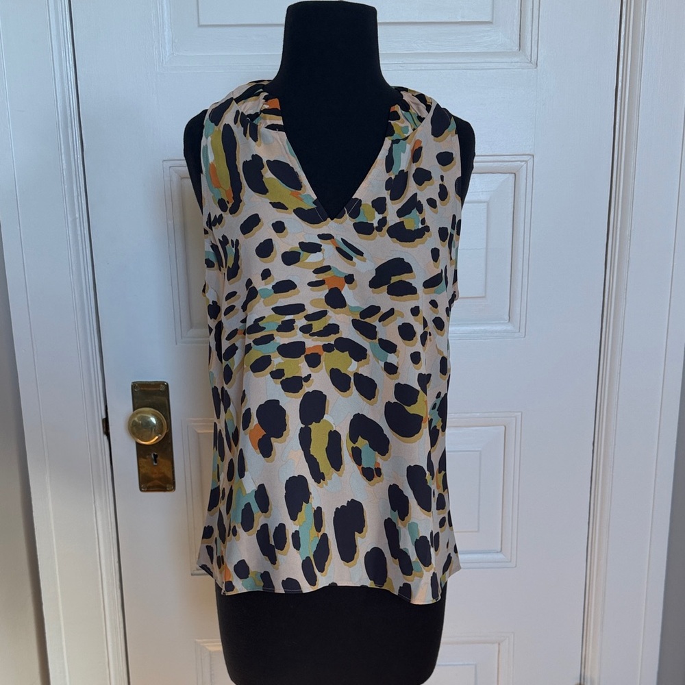 CAbi 4551 Josie Top Skin Print NWT Sz S